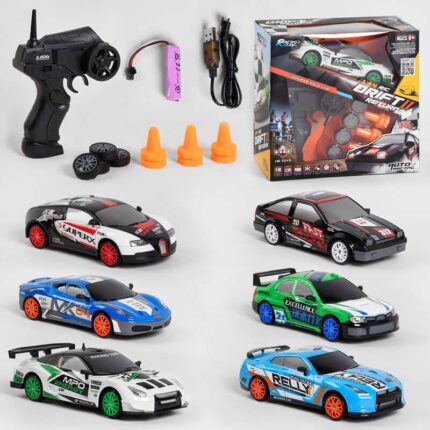 Машина на радіокеруванні SC 24 A 07/12 (36) 6 кольорів, акумулятор 3.7 V, підсвічування фар, 6 дорожніх конусів, в коробці, ВИДАЄТЬСЯ МІКС ВИДІВ